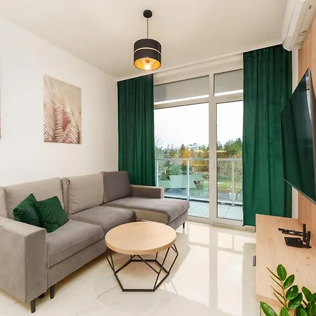Apartamento Eco Modern Iv Z Basenem Letnim By Holidaysun Poland