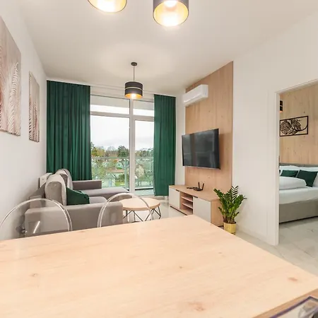 Apartamento Eco Modern Iv Z Basenem Letnim By Holidaysun Poland