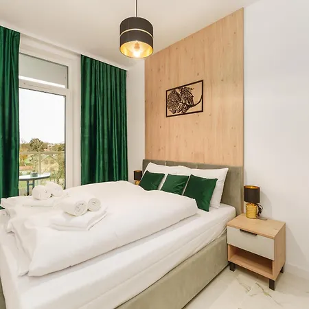 Eco Modern Iv Z Basenem Letnim By Holidaysun *