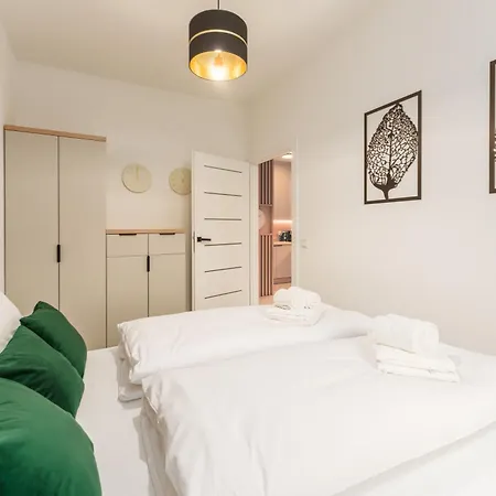 Apartamento Eco Modern Iv Z Basenem Letnim By Holidaysun Poland