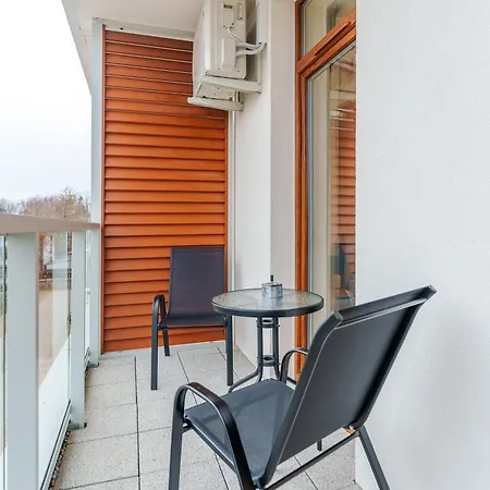 Eco Modern Iv Z Basenem Letnim By Holidaysun Apartamento