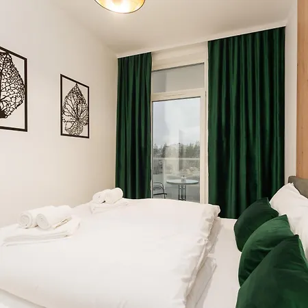 Eco Modern Iv Z Basenem Letnim By Holidaysun Apartamento
